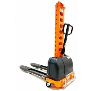 Apilador semieléctrico autocargable 500Kg 1100mm